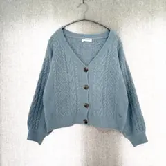 美品✦pom ponette ニットカーディガン Mブルー 模様編み ロゴボタン