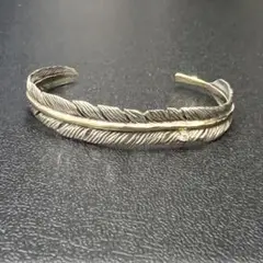 【203jewelry】ダイヤモンド星モチーフ　シルバーバングル 203jewelry】ダイヤモンド星モチーフシルバーバングル