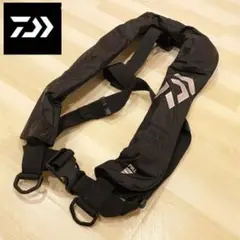 【美品】ダイワ インフレータブルライフジャケット DF-2608(ブラック)