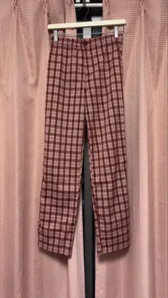 チェックパンツ