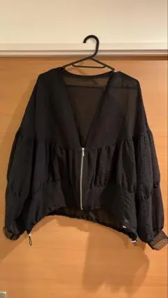 【限定お値下げ8,800→7,900】グレディブリリアン　ブルゾン