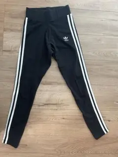 Item thumbnail for item c0b49f13-85d4-4a02-b9e9-078a8b06a877