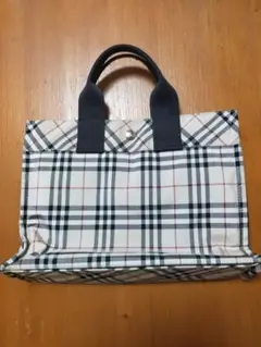 バーバーリーミニトートバッグ