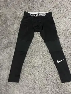 Nike Pro ブラック タイツ