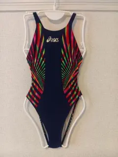 Item thumbnail for item e26739e4-cf54-41bb-8262-0dd7cb3e9c58