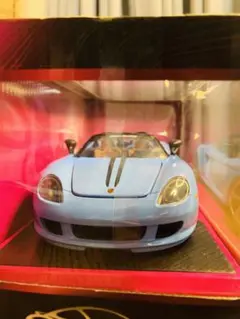 1/24Jada PINK SLIPS•PORSCHEポルシェ　カレラ　 GT