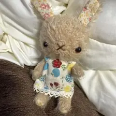 テディベア　うさぎ　15センチ