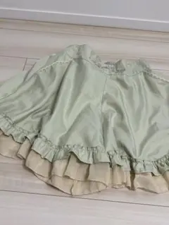美品❣️axesfemmeウエスト薔薇刺繍 ミニキュロットパンツ 裾フリフリ