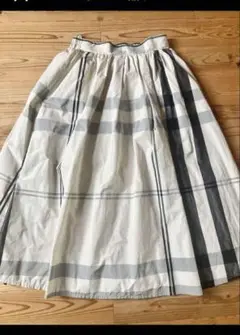 大きなチェック(黒×アイボリー)のロングスカート Mサイズ