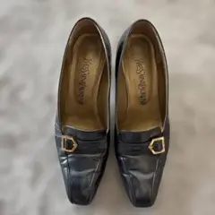 Yves Saint Laurent ブラック パンプス　ヒール付き