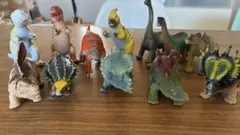 恐竜フィギュア 12体セット