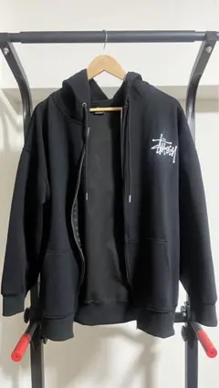 Stussy フード付きパーカー 黒