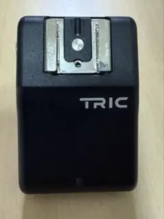 ★ TRIC-100 iPhone用ストロボ無線接続アダプター
