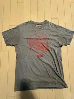 Levi's グレー Tシャツ Mサイズ
