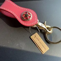 可愛いPINKのキーホルダー