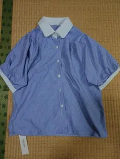 半袖ブラウス　新品未着用タグ付き
