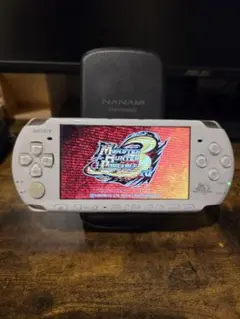 Item thumbnail for item 3c938027-30eb-41cf-969d-4ab31b857ddd