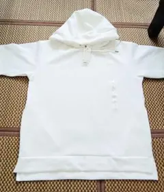 即購入可 新品未使用 GU パーカー 白 サイズ S