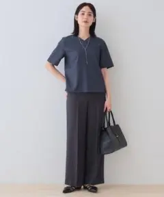 【INDIVI】洗えるシンプルVネックブラウス　半袖ブラウス　38