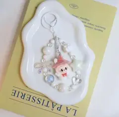 【匿名配送】♡ラブブ♡ ビーズストラップ ホワイト