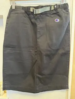 Champion チャンピオン　膝丈　タイト　スカート