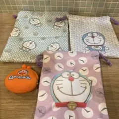 ドラえもん 巾着袋 セット　シリコンがま口
