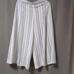 ナラカミーチェ　キュロットパンツ　　ワイドパンツ　ガウチョ　ストラップ白　１　М