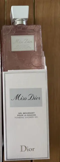 Item thumbnail for item 2ad904cb-151a-4005-b1ec-1005598b0288