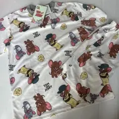 新品⭐️150cmトムとジェリー　パジャマ上下セットアップ　ルームウェア