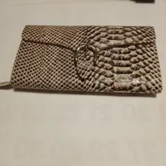 パイソン柄　財布