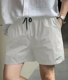 ナイロンショートパンツ　海パン