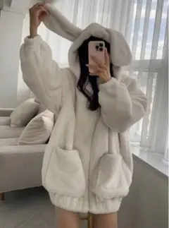 Item thumbnail for item 63f72354-7704-49d2-a572-f72c60c62b1d