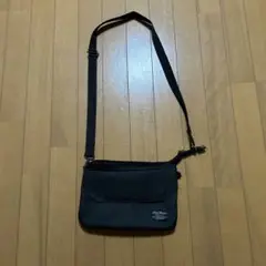 サコッシュ