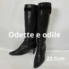 Item thumbnail for item 41d8ed8a-a179-4bb9-8a32-9788b5907afd