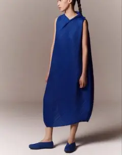 PLEATS PLEASE ISSEY MIYAKE SWING