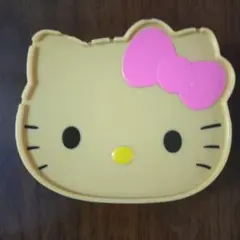 マクドナルド　ハッピーセット　日焼けキティちゃん