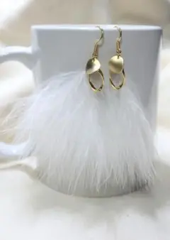 ふわふわキラキラ❤︎揺れピアス
