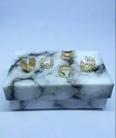 ゴールドイヤーカフ5点セット✨格安✨新品未使用品✨ギフトBOX付き✨