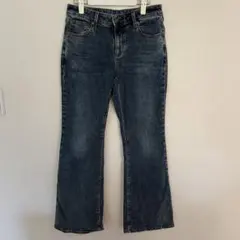 スリムフレアジーンズ　ブーツカットデニム・フレアデニム　Lサイズ　美品　ブルー