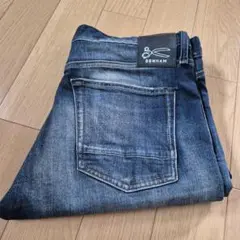 Item thumbnail for item 282db153-4e1b-4cd7-9365-7a2d4d21727f