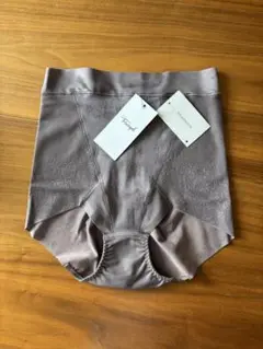 Item thumbnail for item d03dcdd9-d557-4f35-bd90-7da5611f35a4