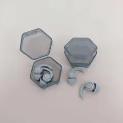 Item thumbnail for item 4cf49697-f0d3-4dfc-96e5-e33bbee4fb0c