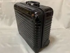 リモワ サルサ ビジネストローリー23L 2輪