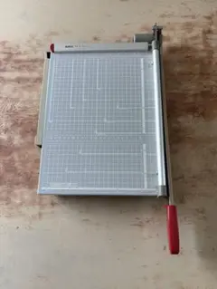 Item thumbnail for item dbf5952f-a9dd-4ba7-b8d3-645c6b3087b3