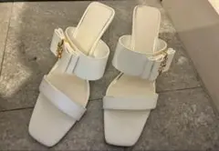 Item thumbnail for item 21662095-5233-45cc-bafa-9e826678759a