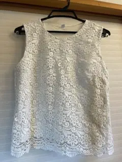 UNIQLO ホワイト レース ノースリーブT M