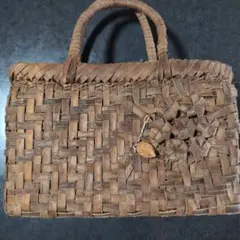 山胡桃 かごバッグ 国産 くるみ 蔓 新品未使用
