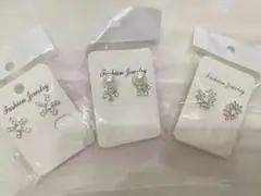 新品未使用のピアスセットです。