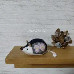 ミナペルホネン⭐handmadeはりねずみ君ピンクッション