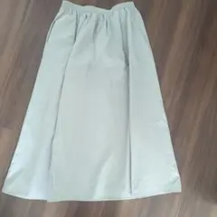 UNIQLO ライトグリーングレー ロングスカート